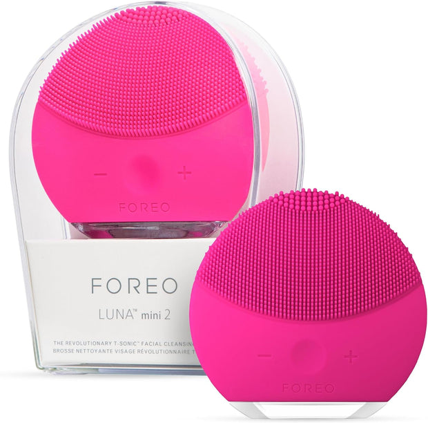 LUNA Mini 2 Facial Cleansing Brush - Travel Accessories - Face Massager Electric - All Skin Types Ultra-Hygienic Skincare - Simple Face Wash - Silicone Electric Face Cleanser - Pearl Pink