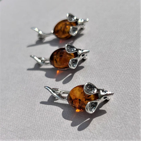 925 Sterling Silver & Genuine Baltic Amber Jewellery - Mouse Brooch 4107